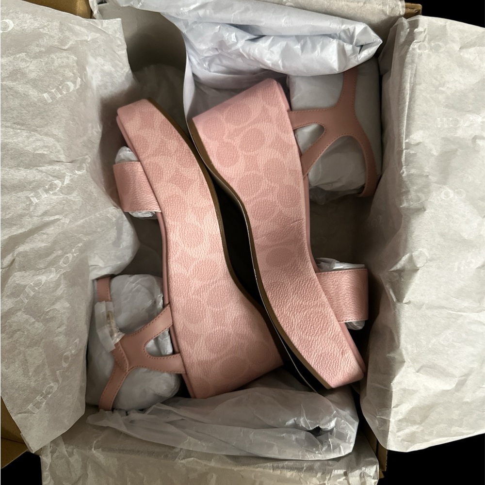 Coach Gale Sandals Powder Pink - Picture 10 of 11